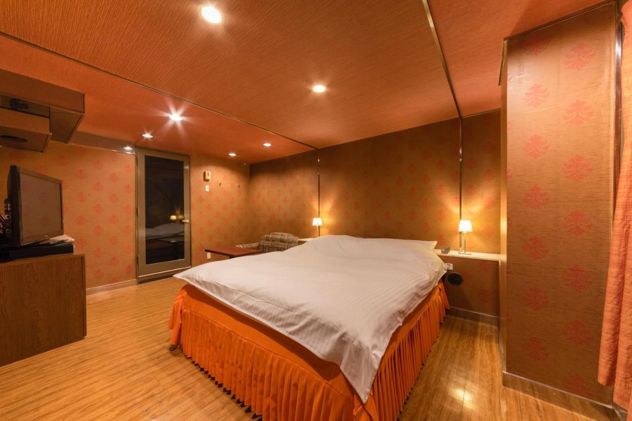 Hotel Chapel Story Sakaihigashi (Adults Only) Sakai  Exterior foto