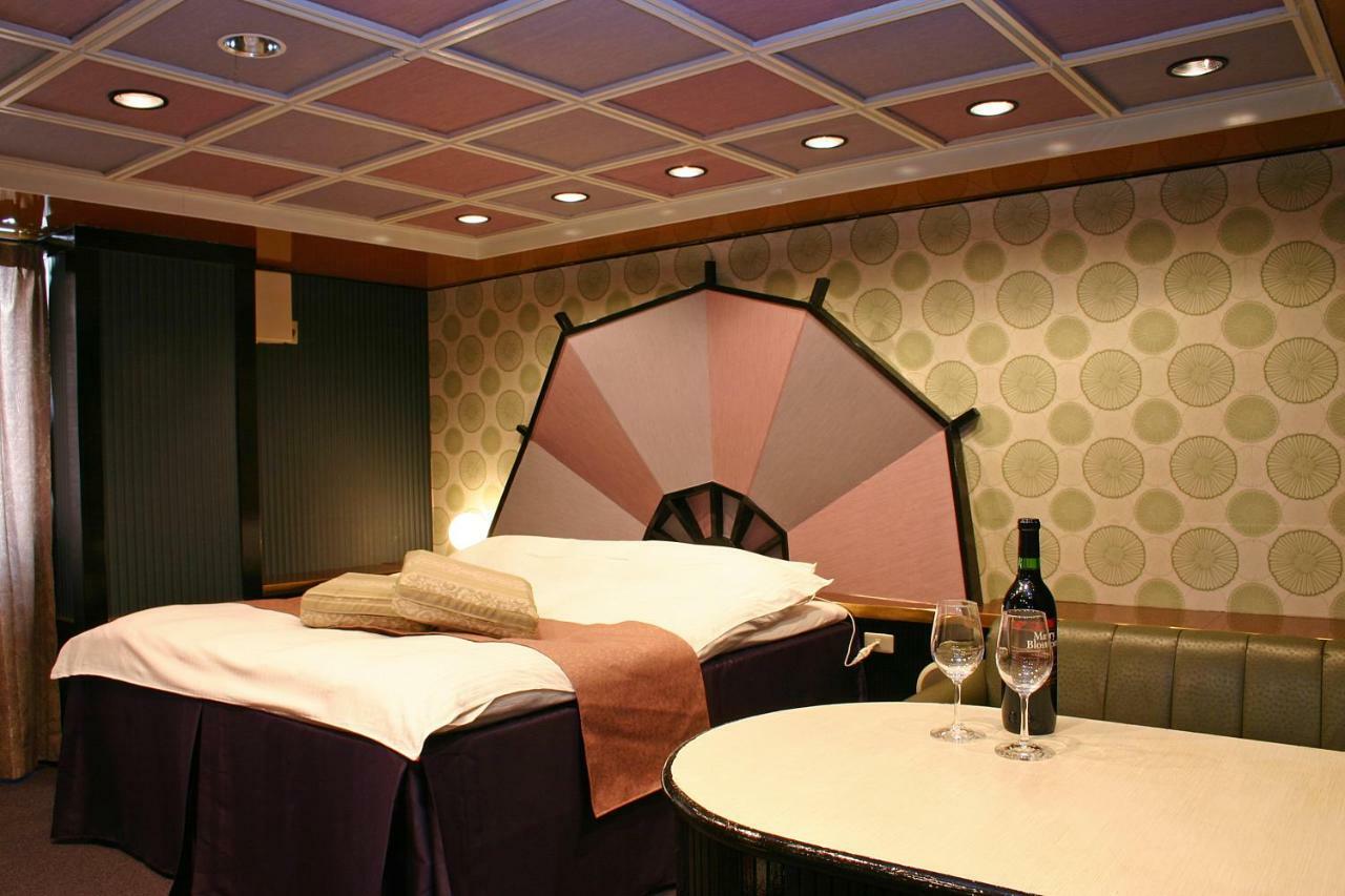 Hotel Chapel Story Sakaihigashi (Adults Only) Sakai  Exterior foto
